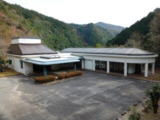 河内斎場