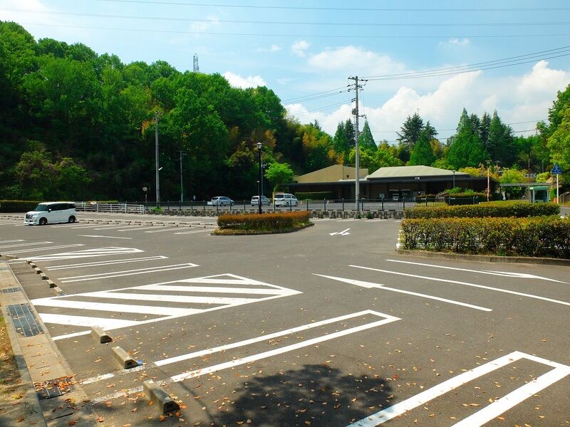 福山市中央斎場葬祭会館 駐車場