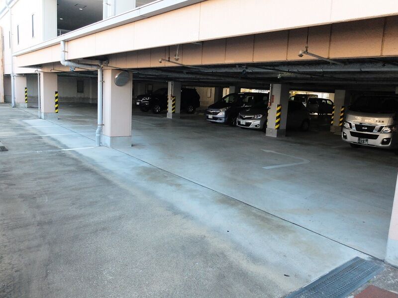 サンセルモ玉泉院 吉島中央会館 駐車場2