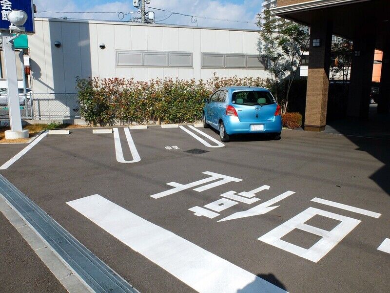 玉泉院 大州通り会館 駐車場1