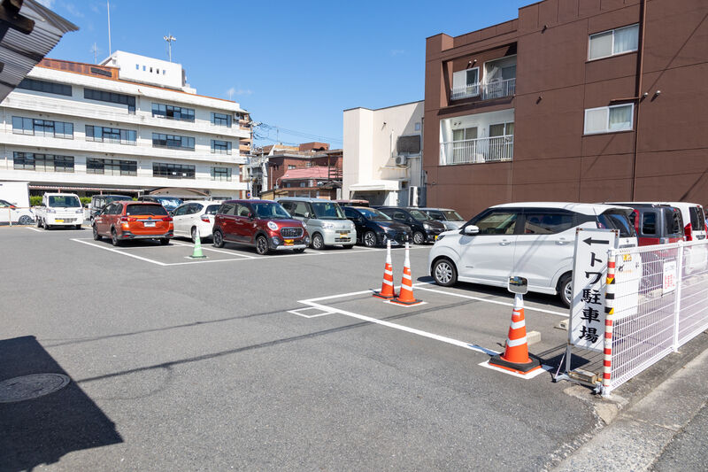 トワ家族葬ホール岩国 駐車場
