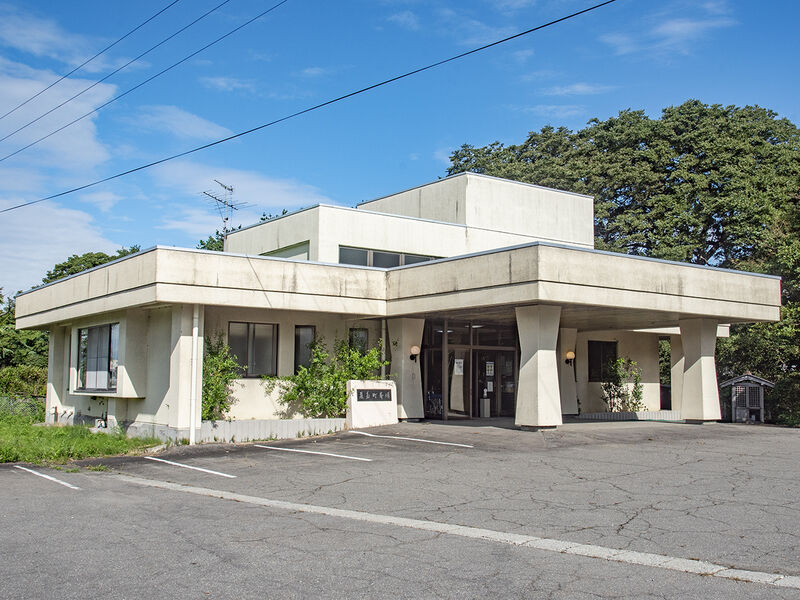 藤島斎場 外観2