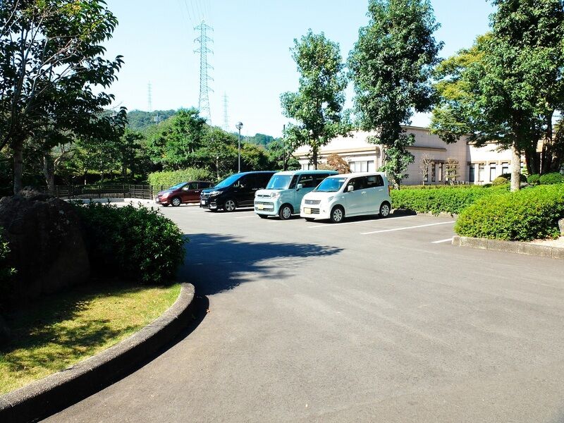 鳥取県西部広域行政管理組合営 桜の苑 駐車場1