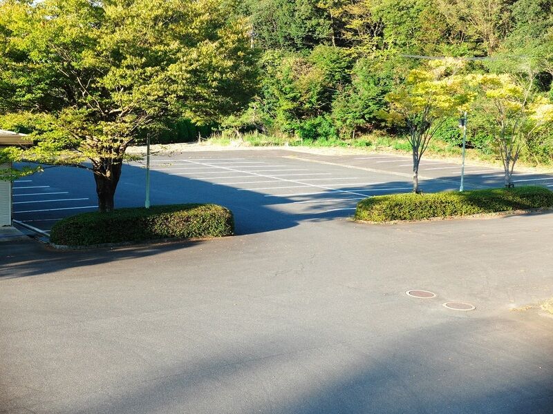 松江市斎場 駐車場