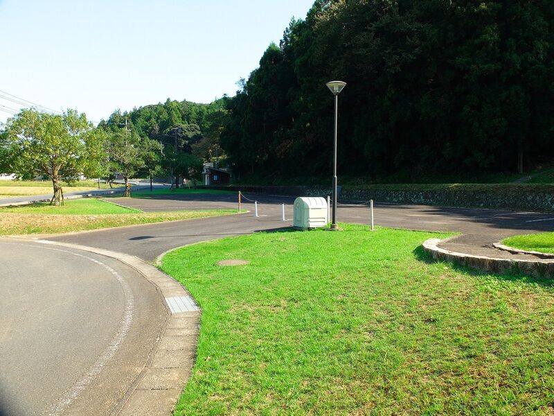 湖西斎場 駐車場2