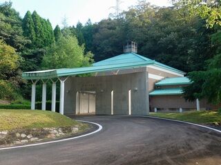 美郷町・川本町斎場　眺江苑