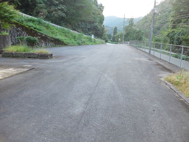 邑南町斎場 やすらぎ苑 駐車場