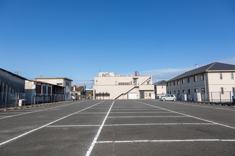 やすらぎ会館厚南店 駐車場