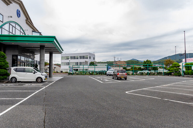 向西会館くだまつ 駐車場