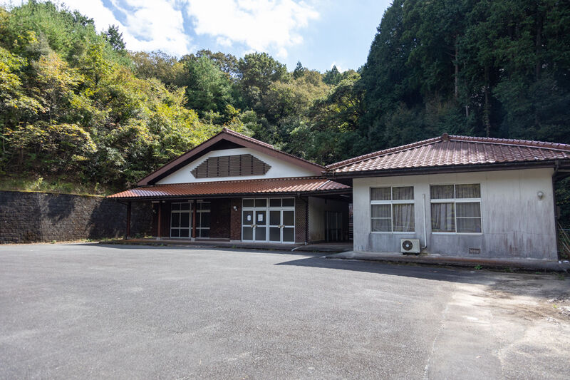 美祢市船窪山斎場 外観 (3)