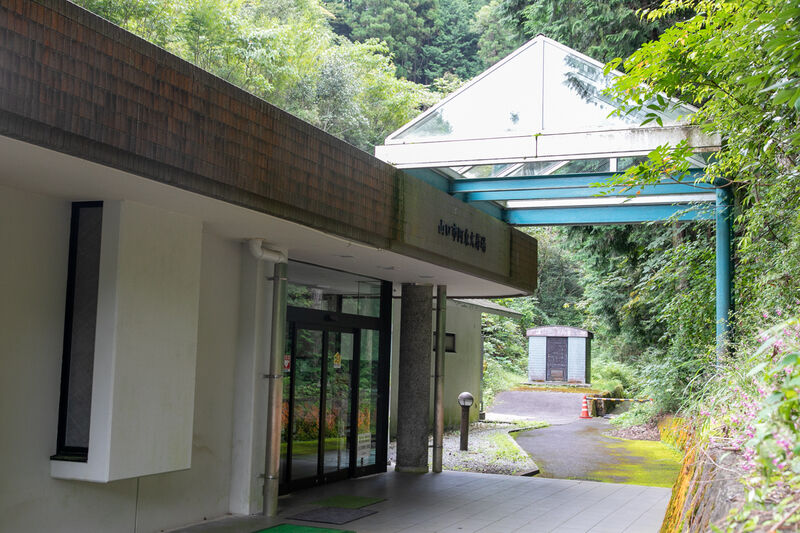 山口市阿東火葬場 入口 (2)