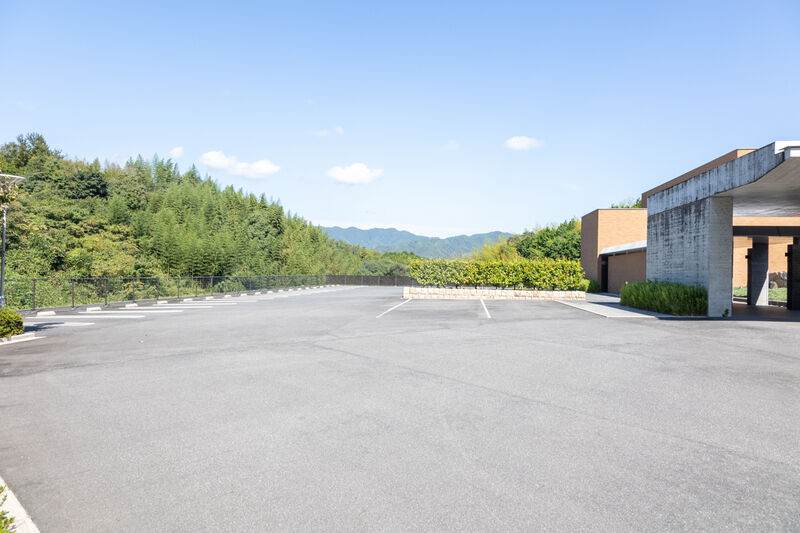 岩国市玖珂斎場 駐車場