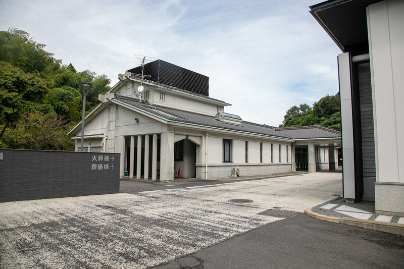 周防大島町 橘斎場 外観 (2)