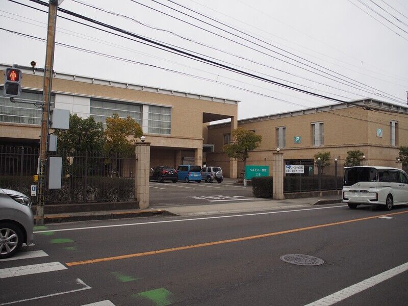 ベルモニー会館 三条 外観２