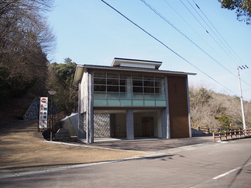 まんのう町火葬場 外観１