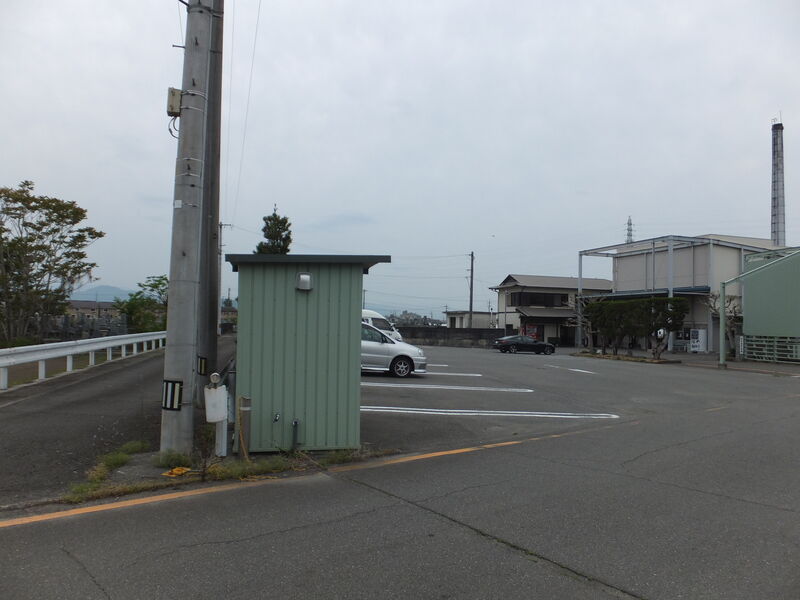 徳島西火葬場 駐車場１