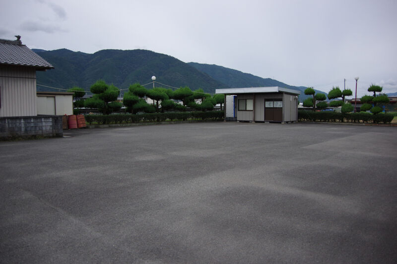 三好東部火葬場 駐車場