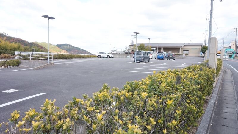 ベルモニー会館 萩生 駐車場