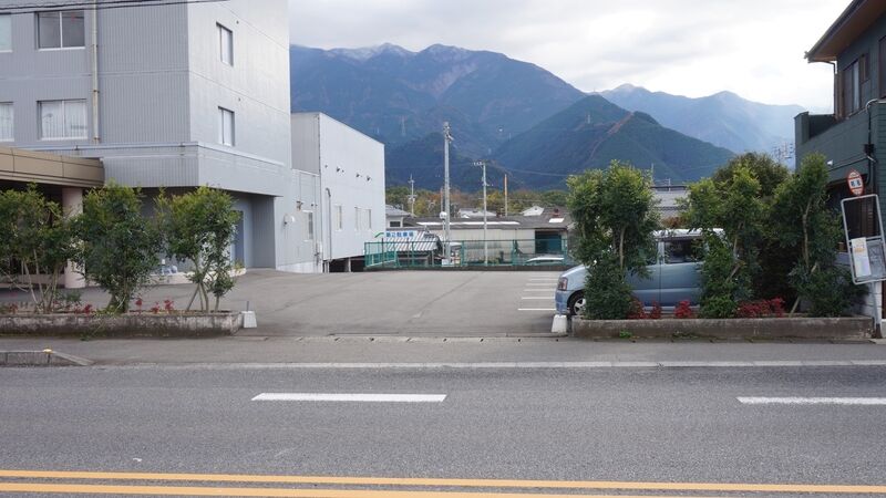 ドリーマー上部葬祭館 駐車場