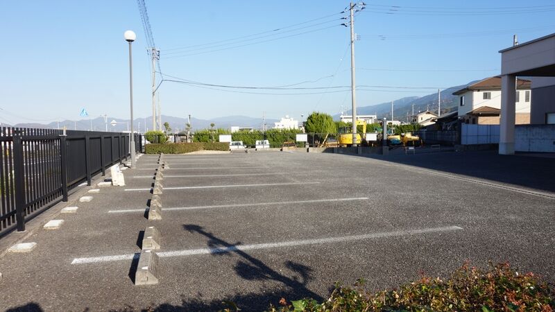 ベルモニー会館 三島 駐車場