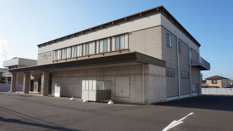 ベルモニー会館 川之江 外観2