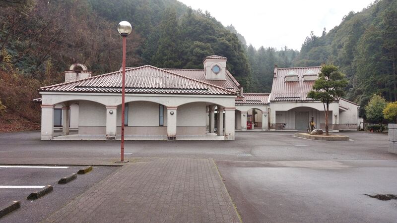 内子町斎場藤華苑 外観3