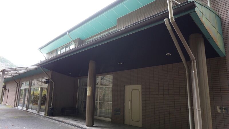 大洲市斎場河辺静霊苑 外観2