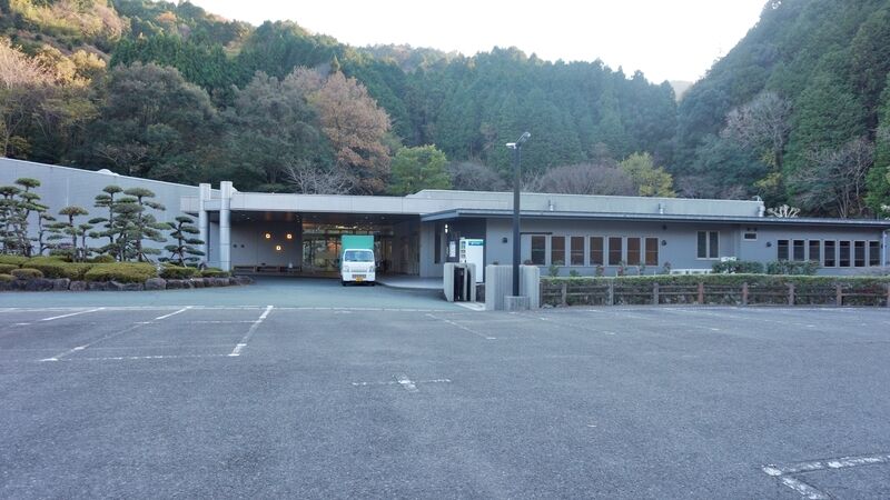 宇和島斎場　静愁苑 外観1