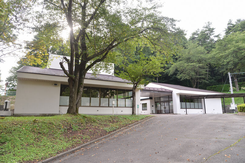 八幡平市斎場 外観１