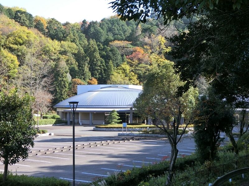 川之江斎苑 外観1