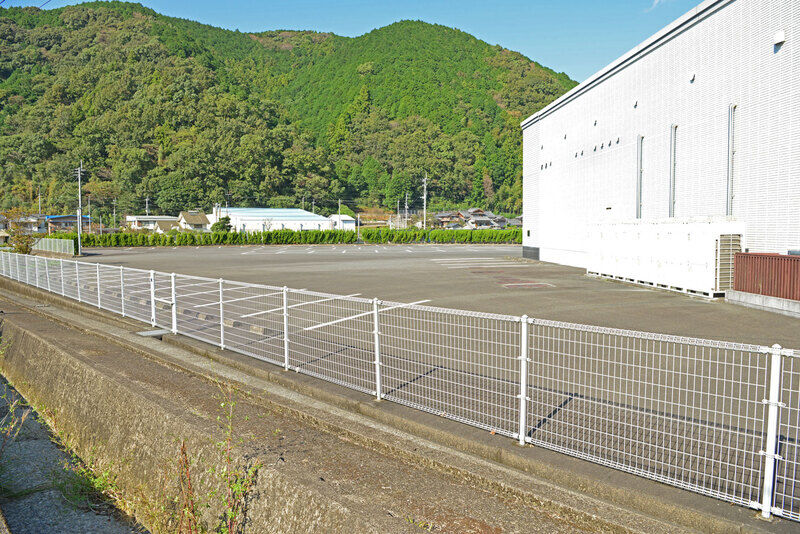 メモリアルホール優月 駐車場