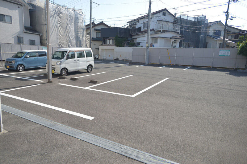 ベルモニー会館 瀬戸 駐車場3