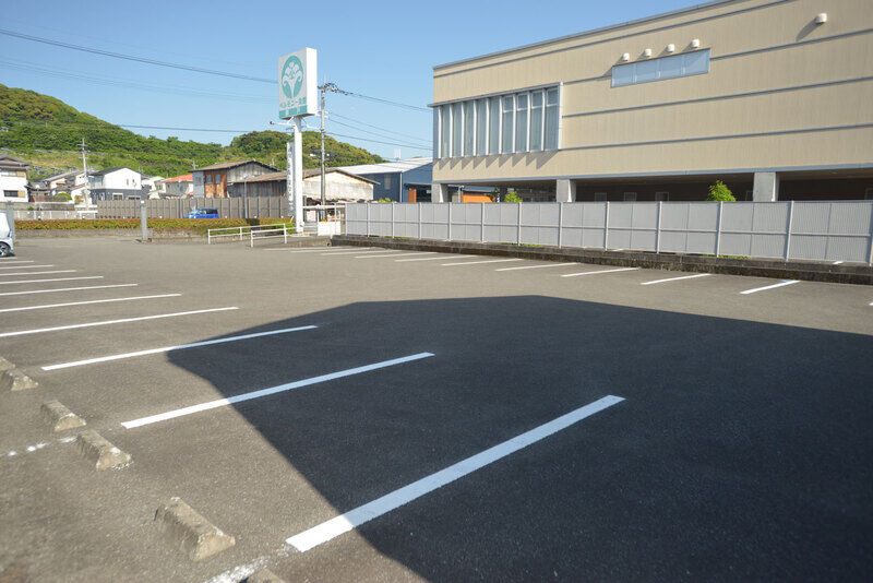 ベルモニー会館 瀬戸 駐車場1