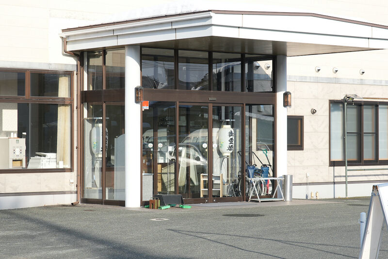 西村葬斎会館メモリアルホール花巻 入口1