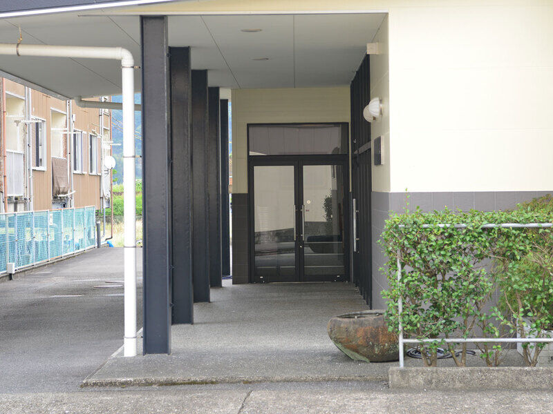 葬祭会館 光臨 入口