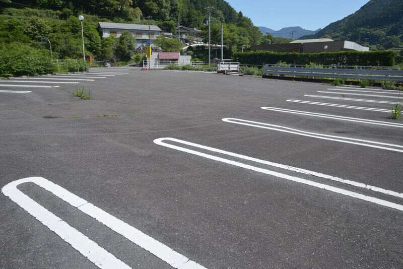 光明会館 駐車場2