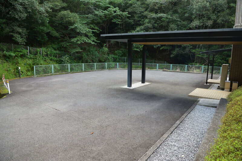 中土佐町斎場 駐車場