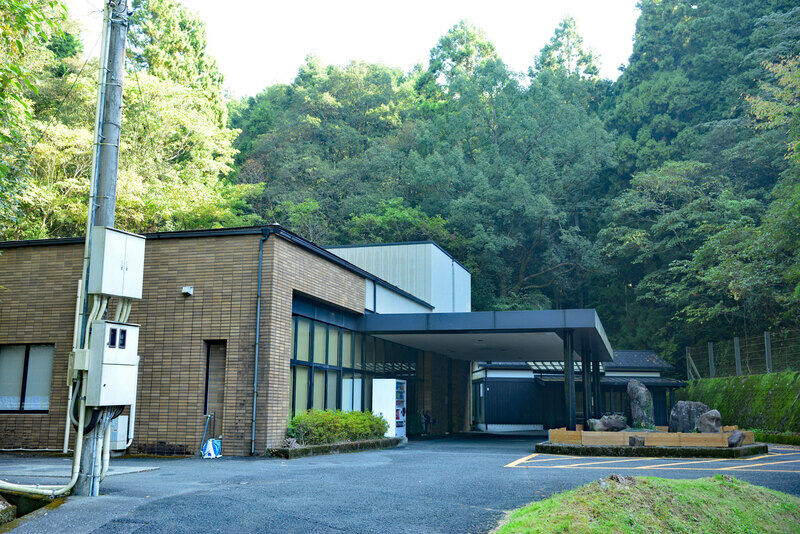 四万十町斎場 外観1