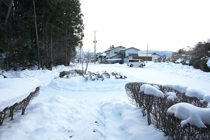 東和斎場 駐車場1