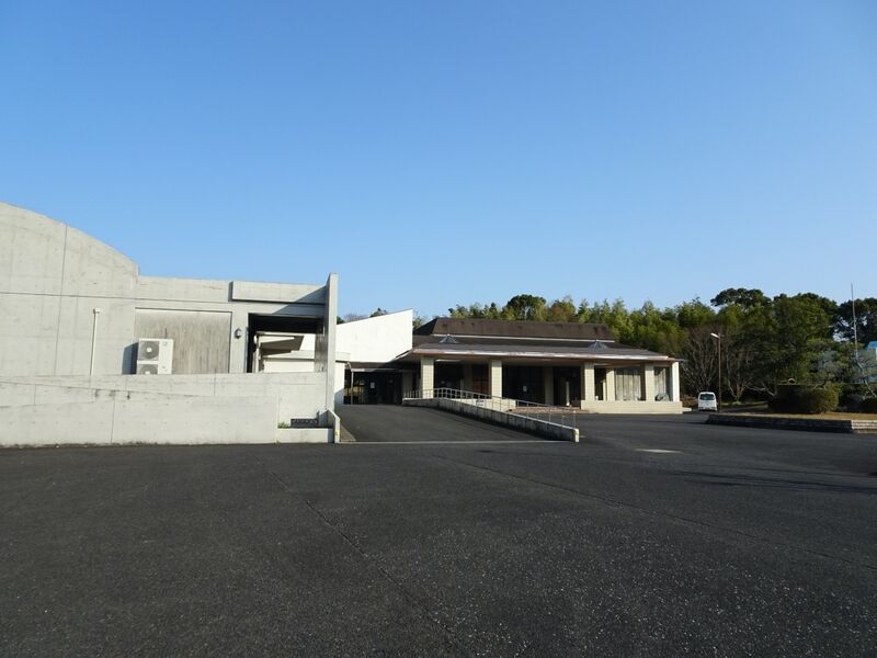 鞍手町営葬斎場 外観２