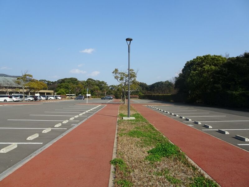 北九州市立　西部斎場 駐車場１