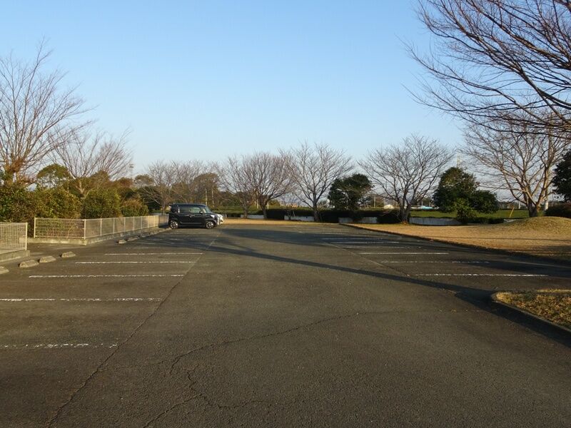八女西部斎場東原園 駐車場２