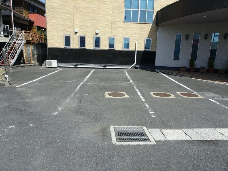 天翔会館 新田原斎場 駐車場１