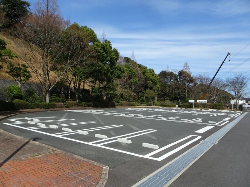 北九州市立　東部斎場 駐車場２