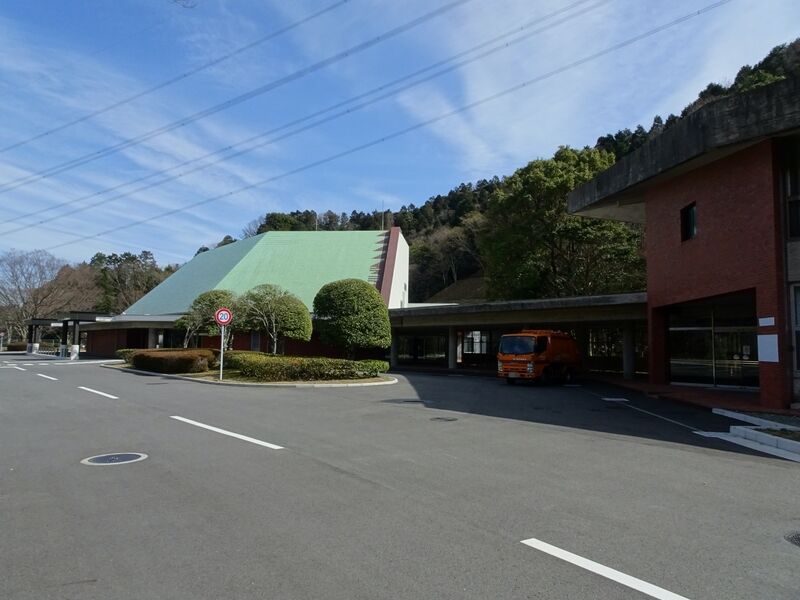 北九州市立　東部斎場 外観３
