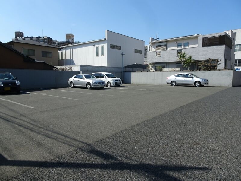 明善社 戸畑斎場 駐車場１