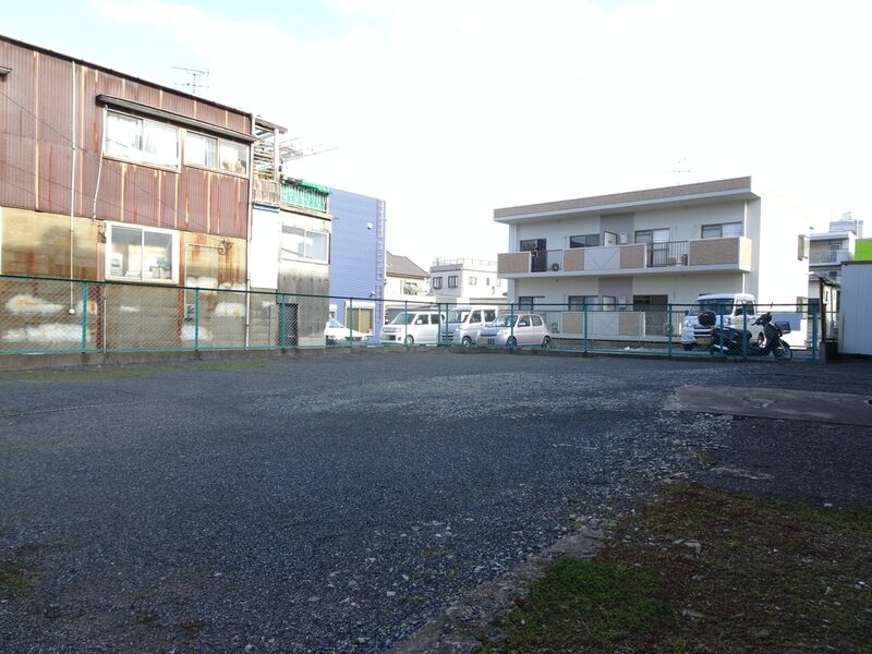 熊本・式典会館 駐車場２