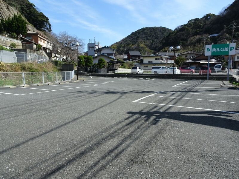 門司港典礼会館 駐車場３