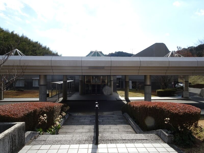 鳥栖市斎場 外観３
