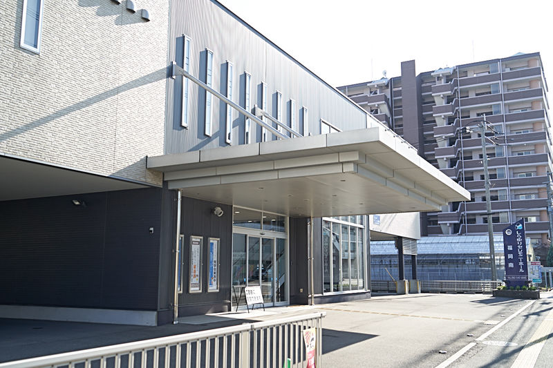 しらゆりセレモニーホール福岡南 外観2